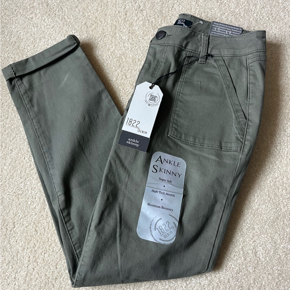 1822 Denim Olive Green Ankle Skinny Pants